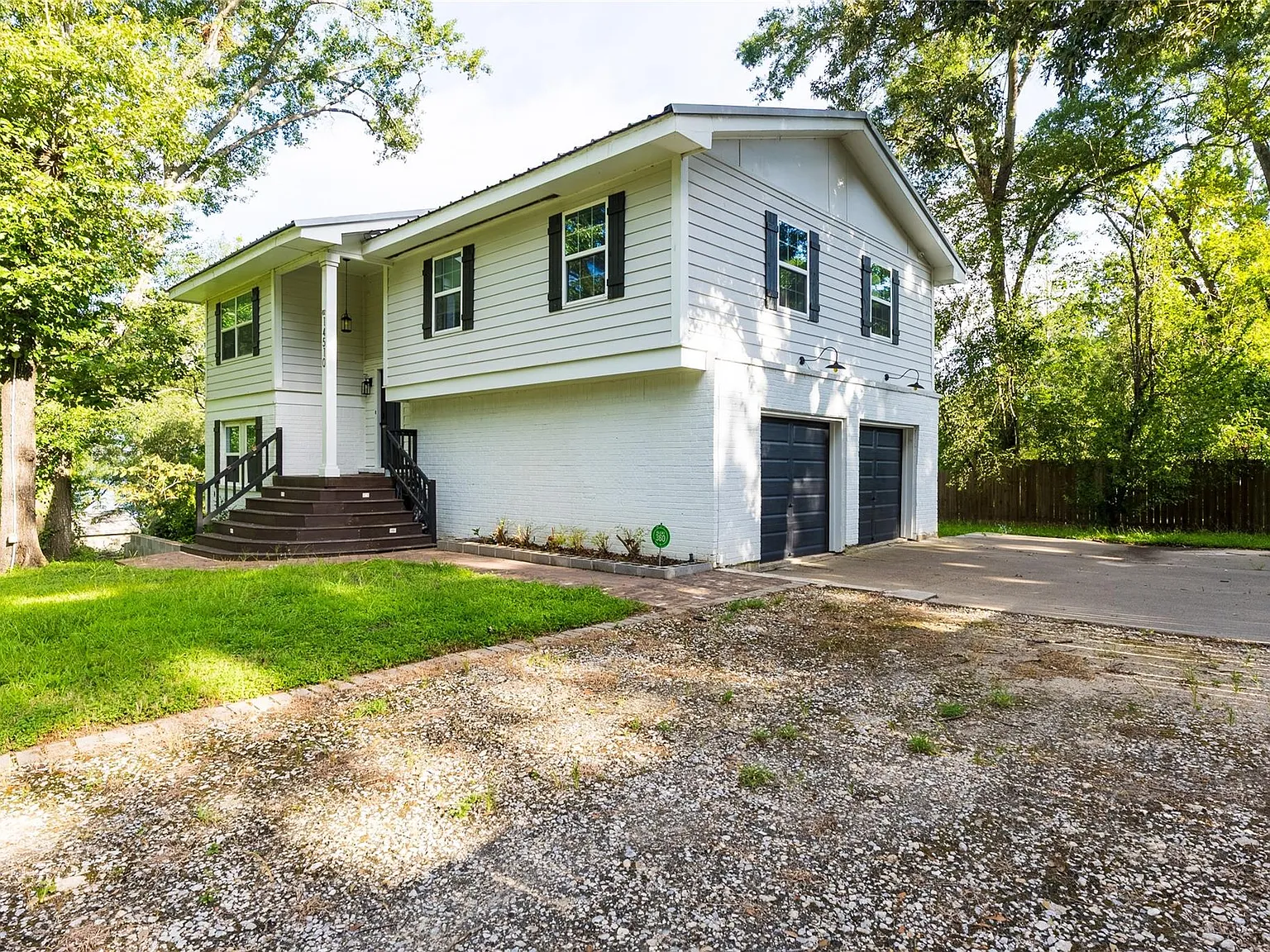 4 bed, 2.0 bath, 1730 sqft, $2,850 — Photo 3