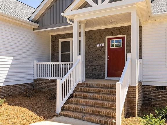 5th image of 3011 Springhaven Dr