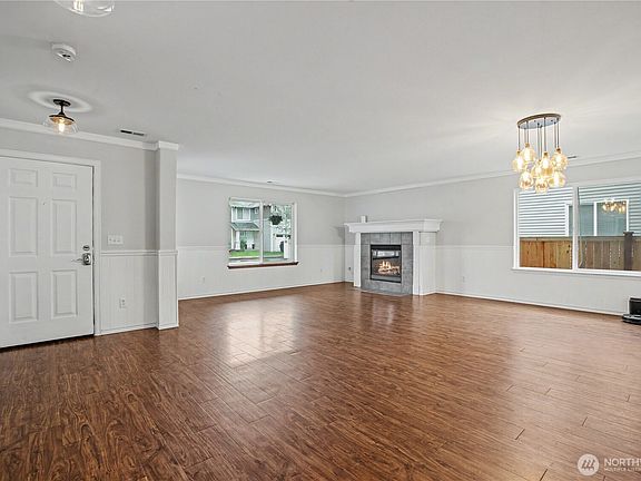 5th image of 20221 52nd Avenue E