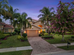 9261 Campanile Cir, Naples, FL 34114