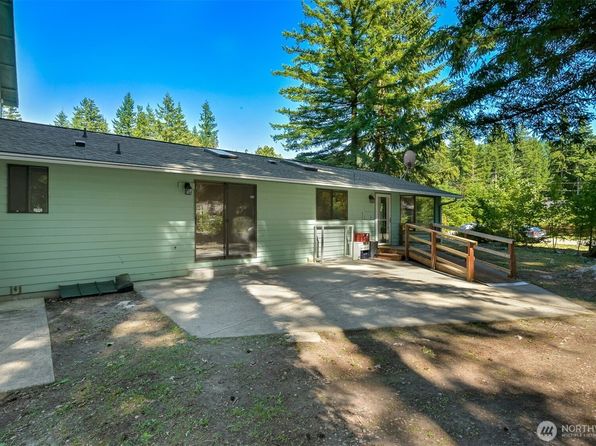 8672 Golden Valley Dr