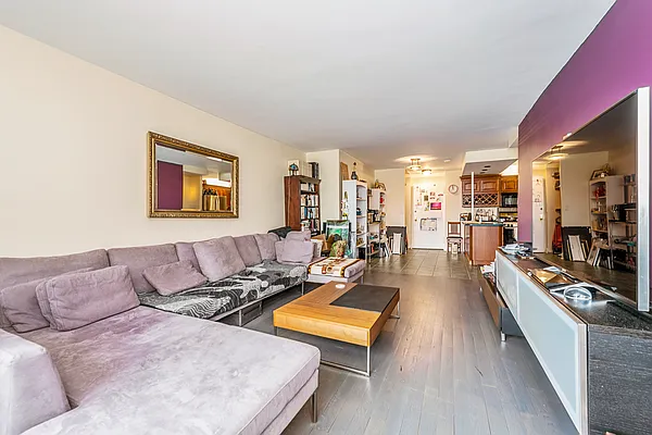 Sold by SBNY RE | media 2