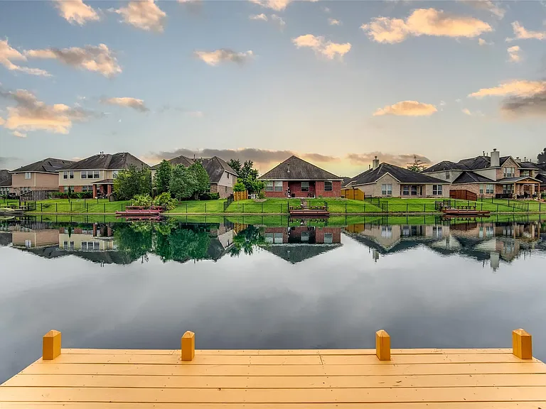 3931 Medici Ct — Photo 47