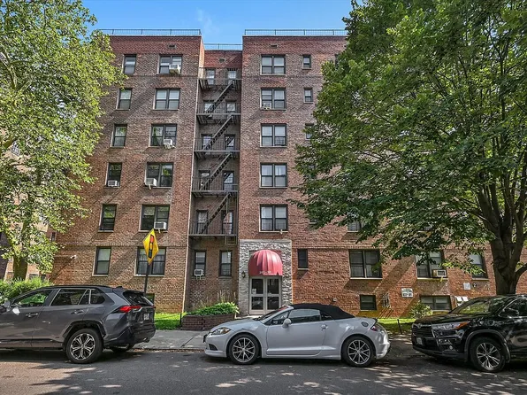 105-30 66th Ave #5D, Forest Hills, NY 11375
