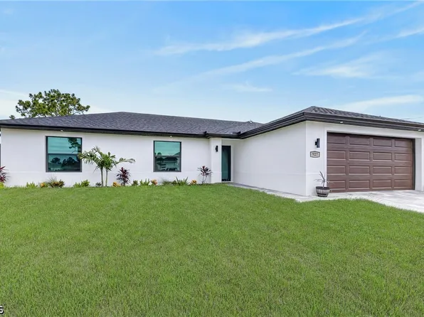 927 NE 32nd Terrace Cpe, Coral, FL 33909