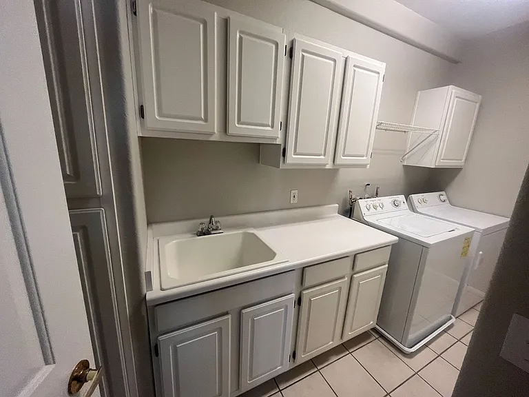 8728 Red Rio Dr #201 — Photo 15