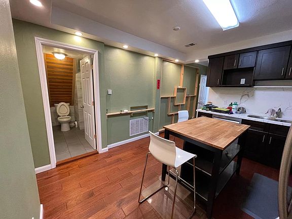 2nd image of 2209 46th Ave #B