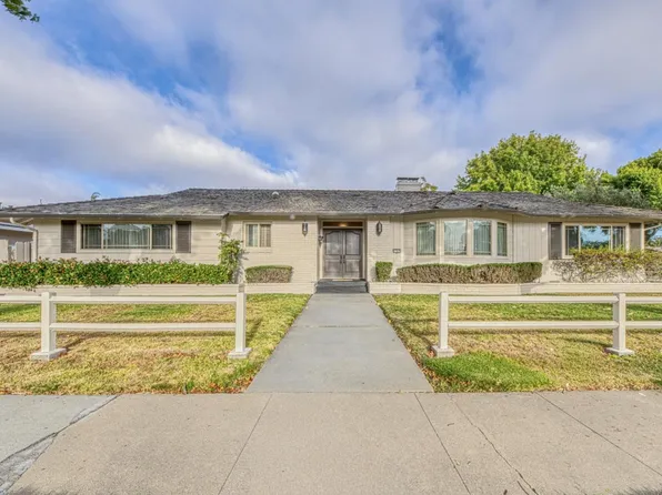 1167 Los Palos Dr, Salinas, CA 93901