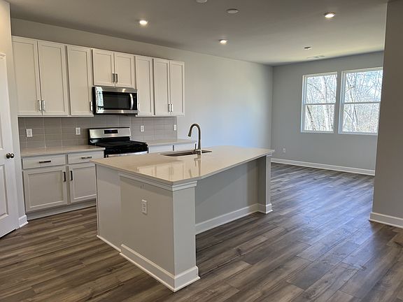 4th image of 4226 Milano Ct Lot 420