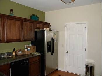 3rd image of 2919 Oshields Ct SW