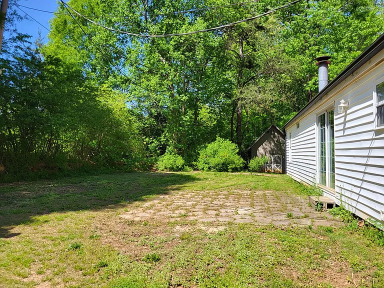 243 Chase Dr — Photo 12