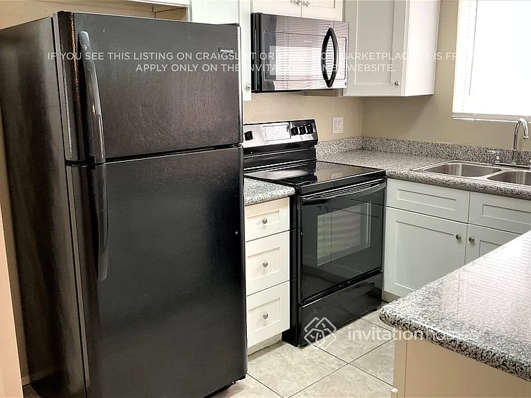 3705 W Purdue Ave — Photo 9