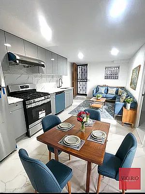 1st image of 2719 23rd Ave #2