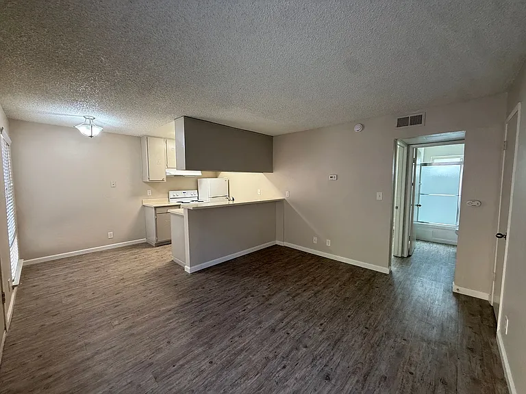 2114 H Street, Sacramento — Photo 3