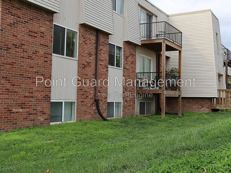 Brent Village — Photo 77