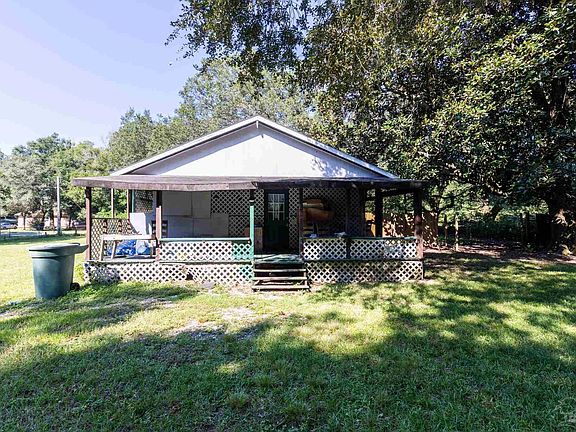 3rd image of 5926 Mitchell Ln
