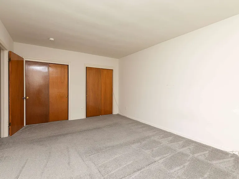 Bedroom - Classic