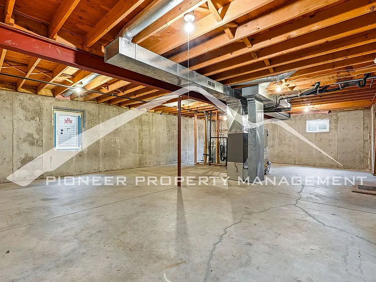 2902 W Short Pl — Photo 15