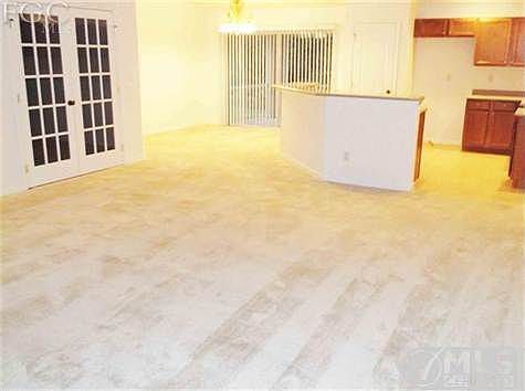 5th image of 702 Roosevelt Ave