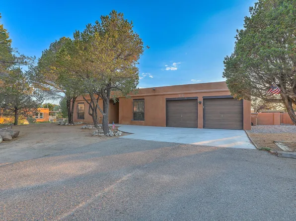 1131 Marigold Dr NE, Albuquerque, NM 87122