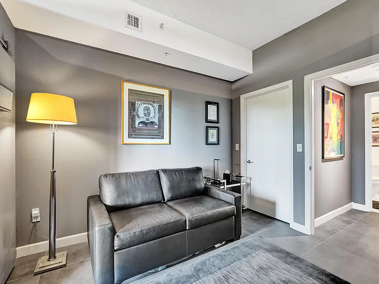 2301 Wilton Dr #R309 — Photo 23
