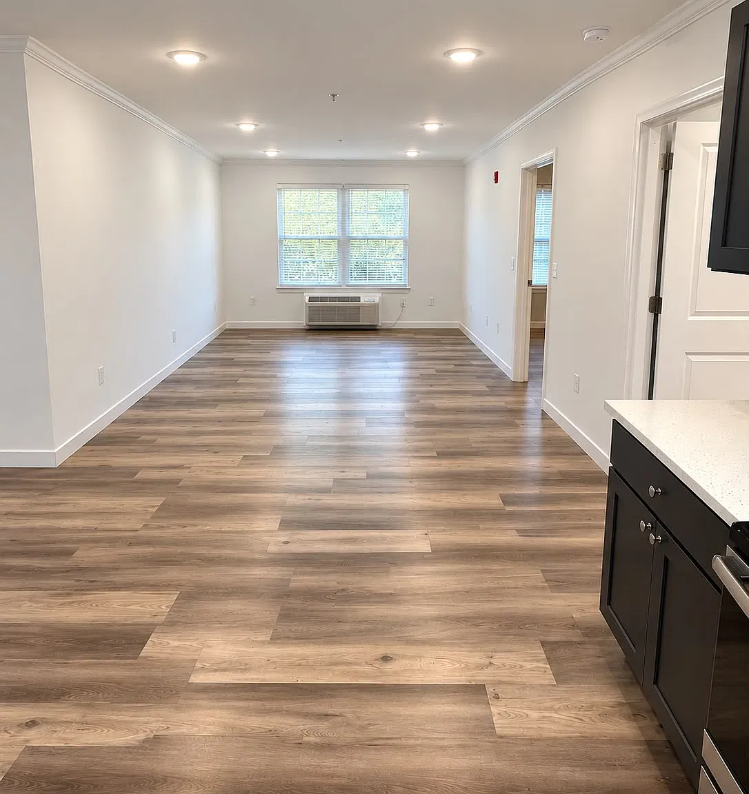 1 bed, $1,636 — Photo 3