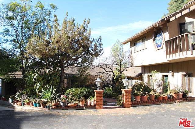 1st image of 9856 Sunland Blvd