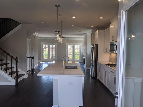 2nd image of 5228 Terrace Bend Pl