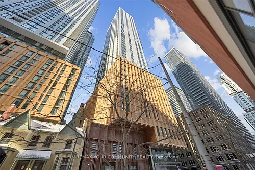 28 Widmer St #4727 Photo 1