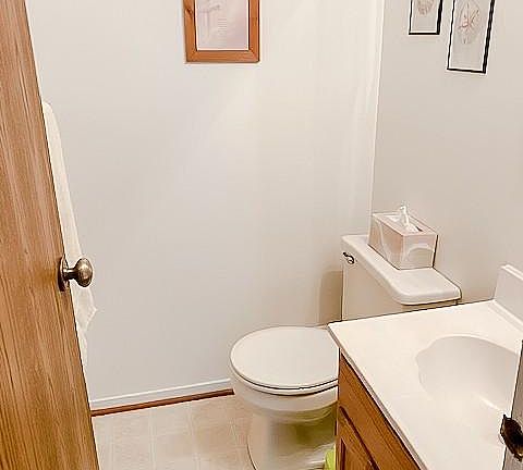 3rd image of 5650 8th St N
