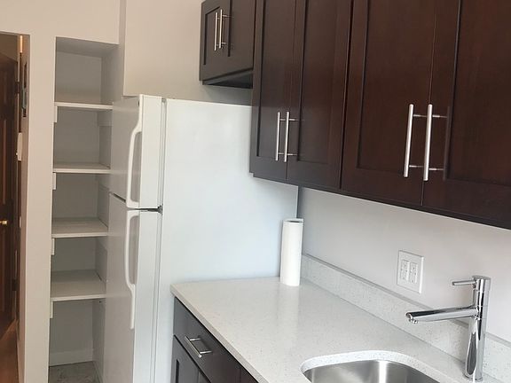 2nd image of 8112 5th Ave Floor 1