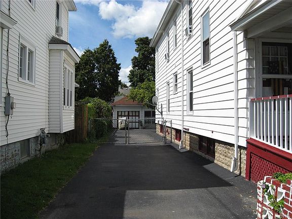 2nd image of 411-13 Durston Ave
