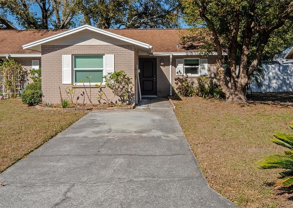 1st image of 5121 LESHER COURT
