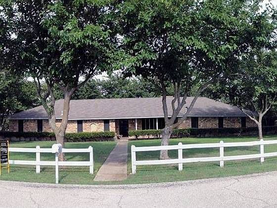1st image of 1244 Hilltop Dr