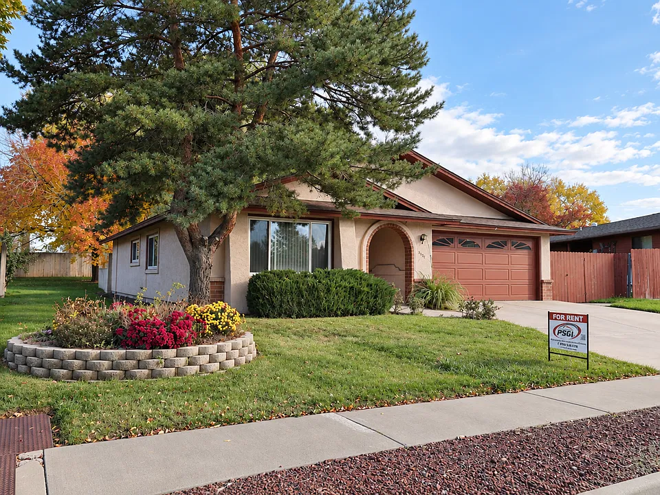 3922 S Seville Cir