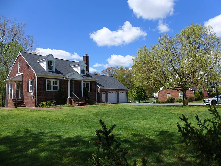 9331 Whiskey Bottom Rd — Photo 3