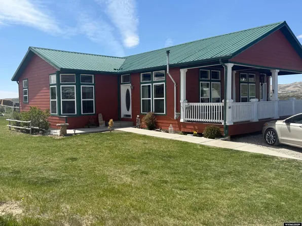 229 Sage Creek Rd, Rawlins, WY 82301
