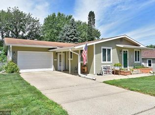 816 9th Ave SW, Faribault, MN 55021