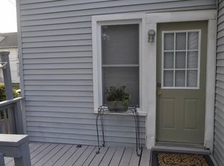 20 Maple Ave, Enfield, CT 06082