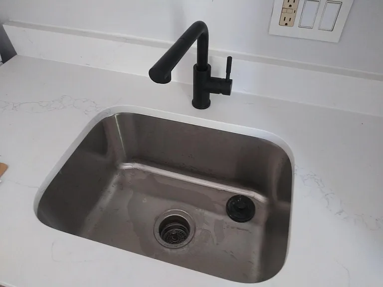635 G St SE #2 — Photo 10