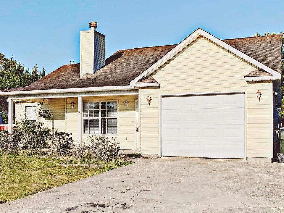 1st image of 8013 Longwood Dr
