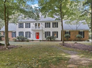 9280 Amber Wood Dr, Kirtland, OH 44094