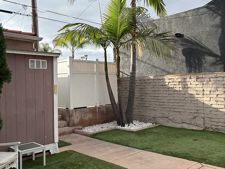 2311-13 Morena Blvd — Photo 15