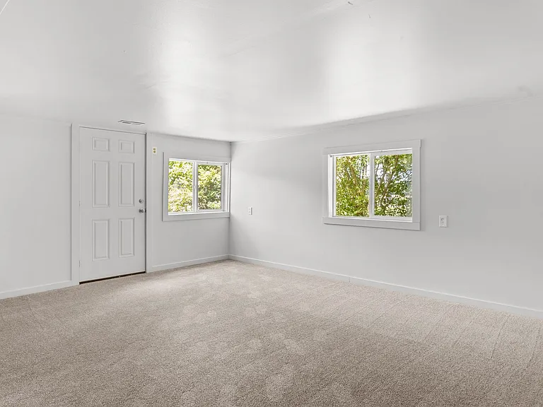 53 Harrell Dr — Photo 8