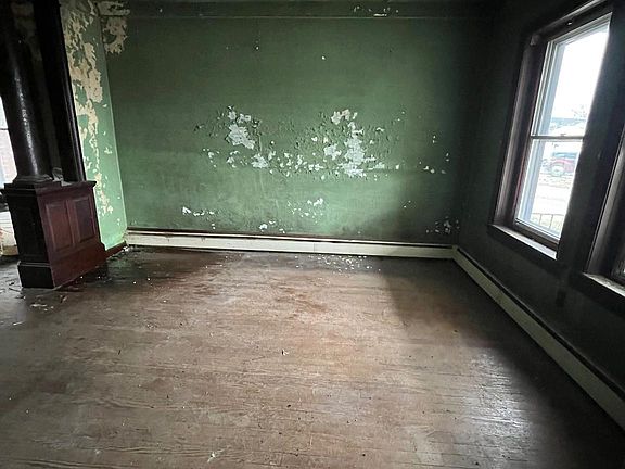 2nd image of 574 Washington Ave