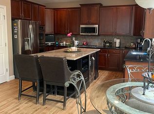 222 Northbrooke Ct, Woodstock, GA