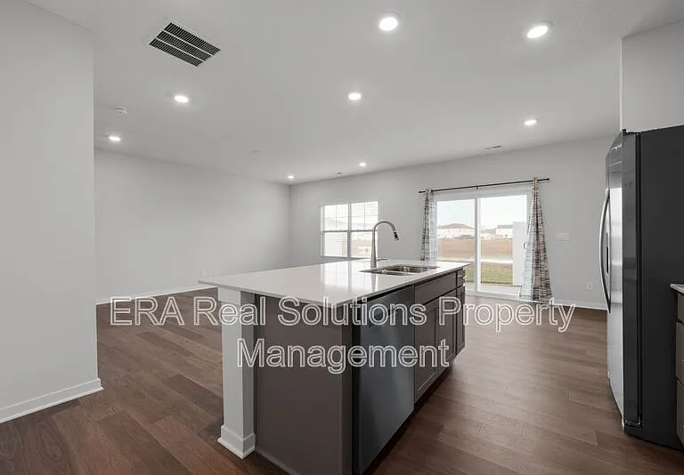 6294 Marinelli Dr S — Photo 12