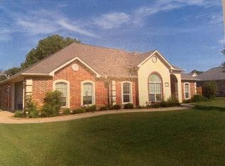 213 S Canton St, Mabank, TX 75147