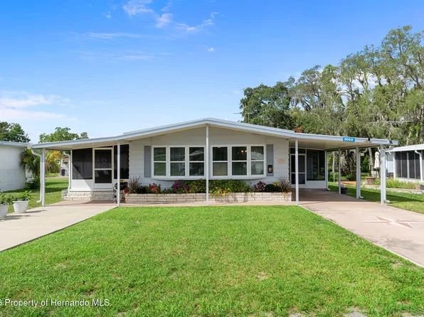 8089 Highpoint Blvd, Brooksville, FL 34613
