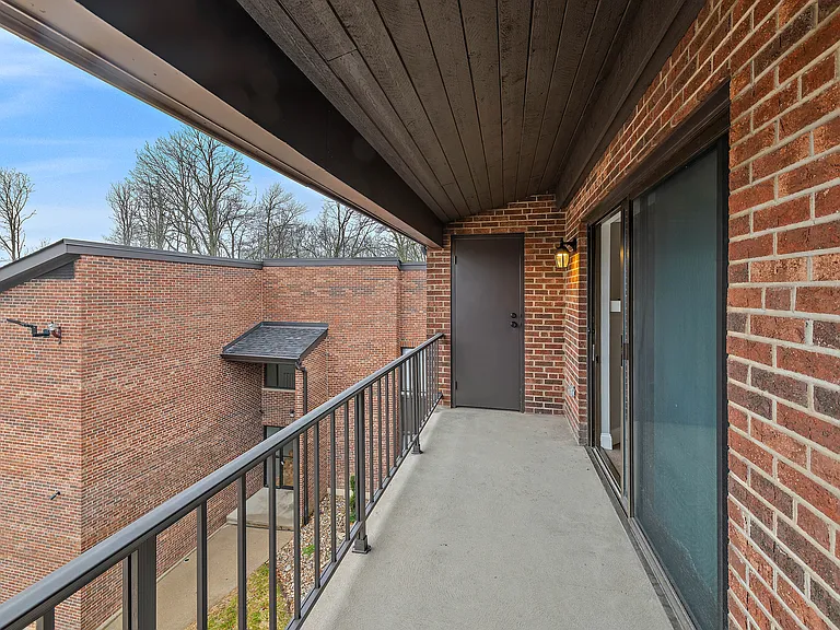 6801 Cheviot Rd #1 — Photo 22